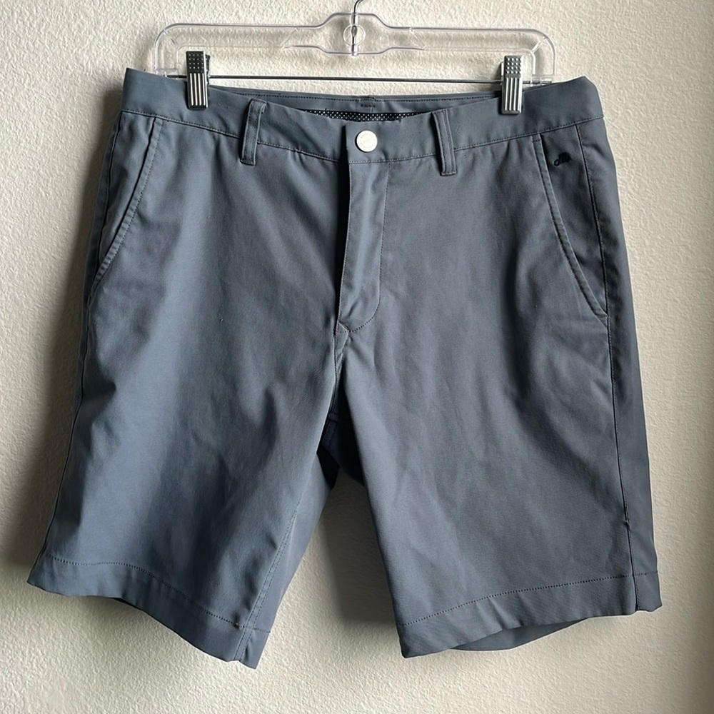 Bonobos Maide golf shorts. Grey. Size 32. 9 inch length. Excellent condition!